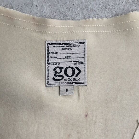 go>silk  top - Picture 3 of 6